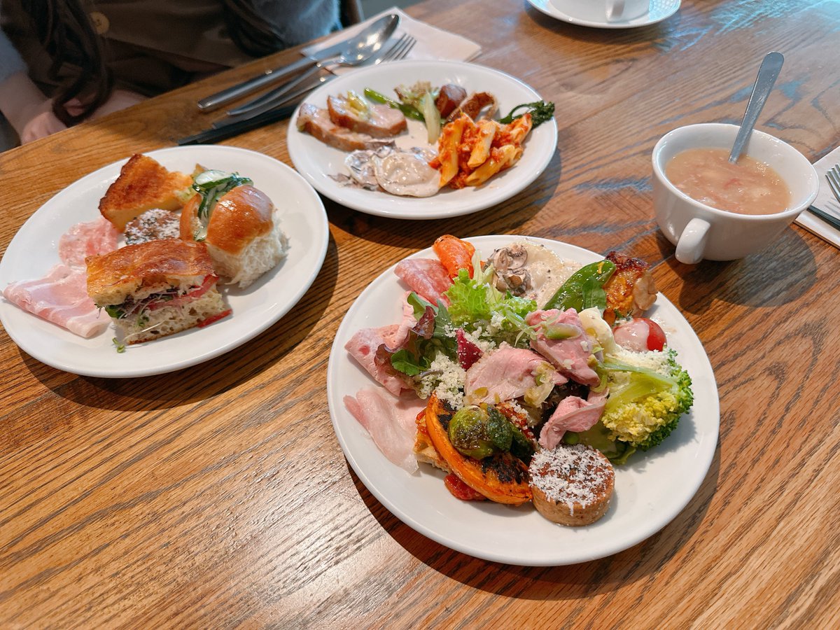 安井まゆ👸🎣 tweet media