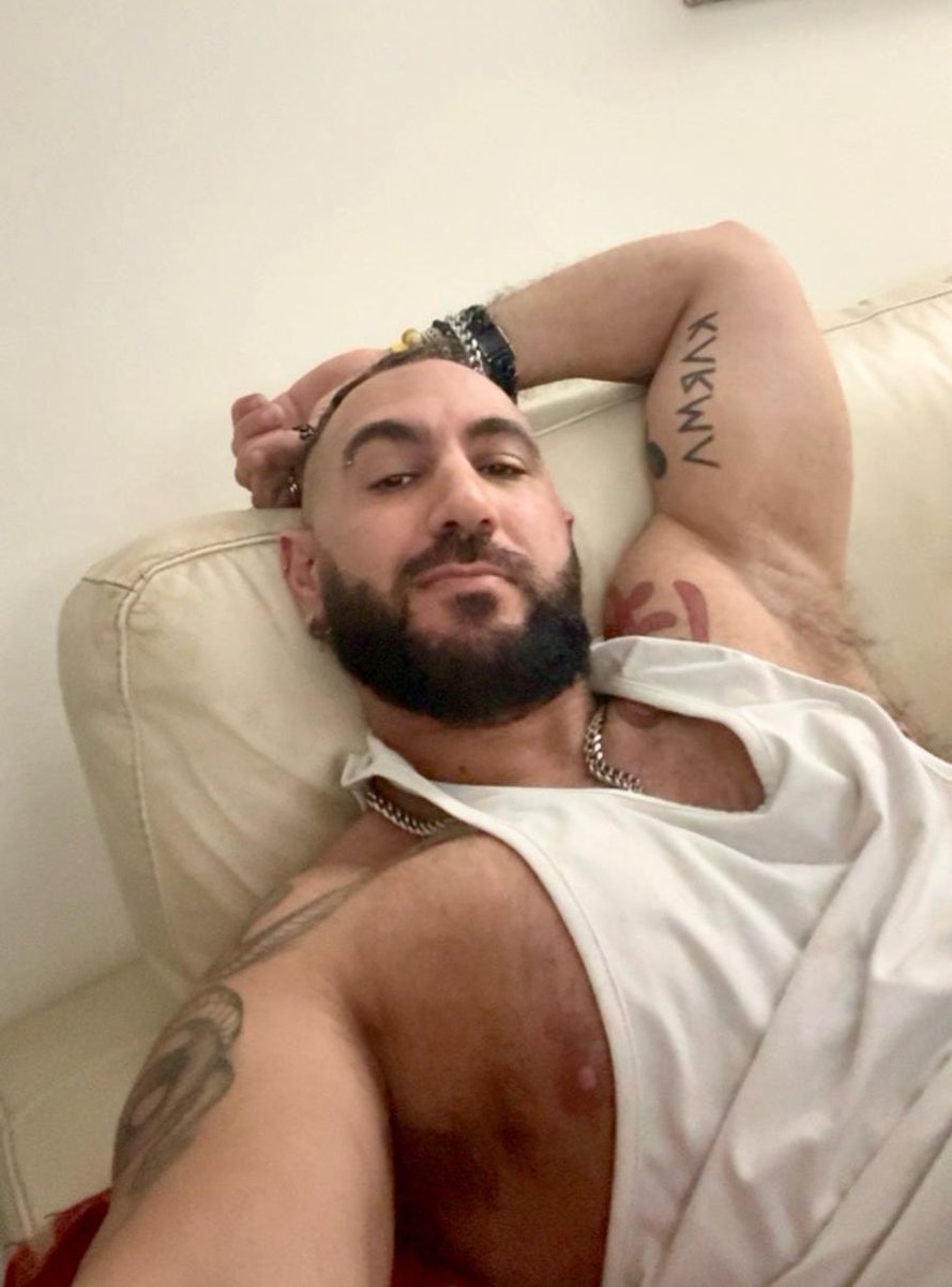 Unbreakable tweet media