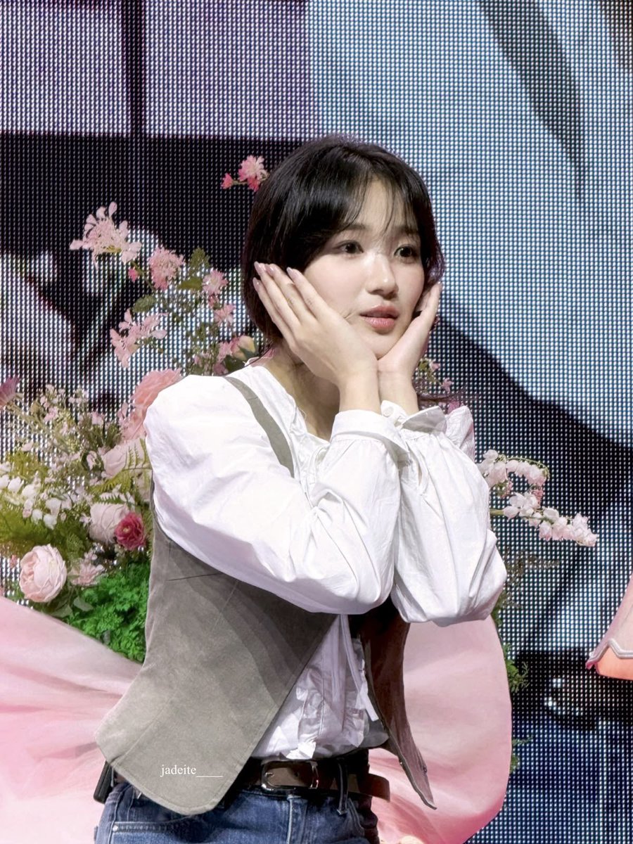 Hyeyoon tweet media