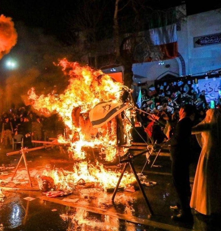 خانوم بشاش tweet media