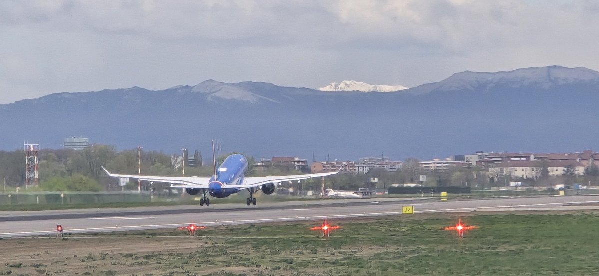 Claudio Borghi A. tweet media