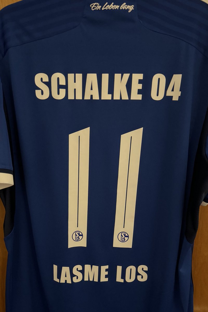 LasmeGoat whyaLwAySME tweet media