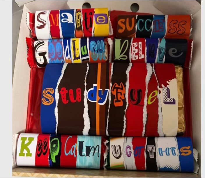 pimpmycandycom's tweet photo. The perfect gift to wish someone good luck in their exams and of course it’s a good treat whilst studying too!!  #studyfuel #chocoaltegiftbox #examgoodluck #goodluckgift #noveltychocolate ➡️➡️https://t.co/yBKmsutX9f https://t.co/Rc5EZCoDJL