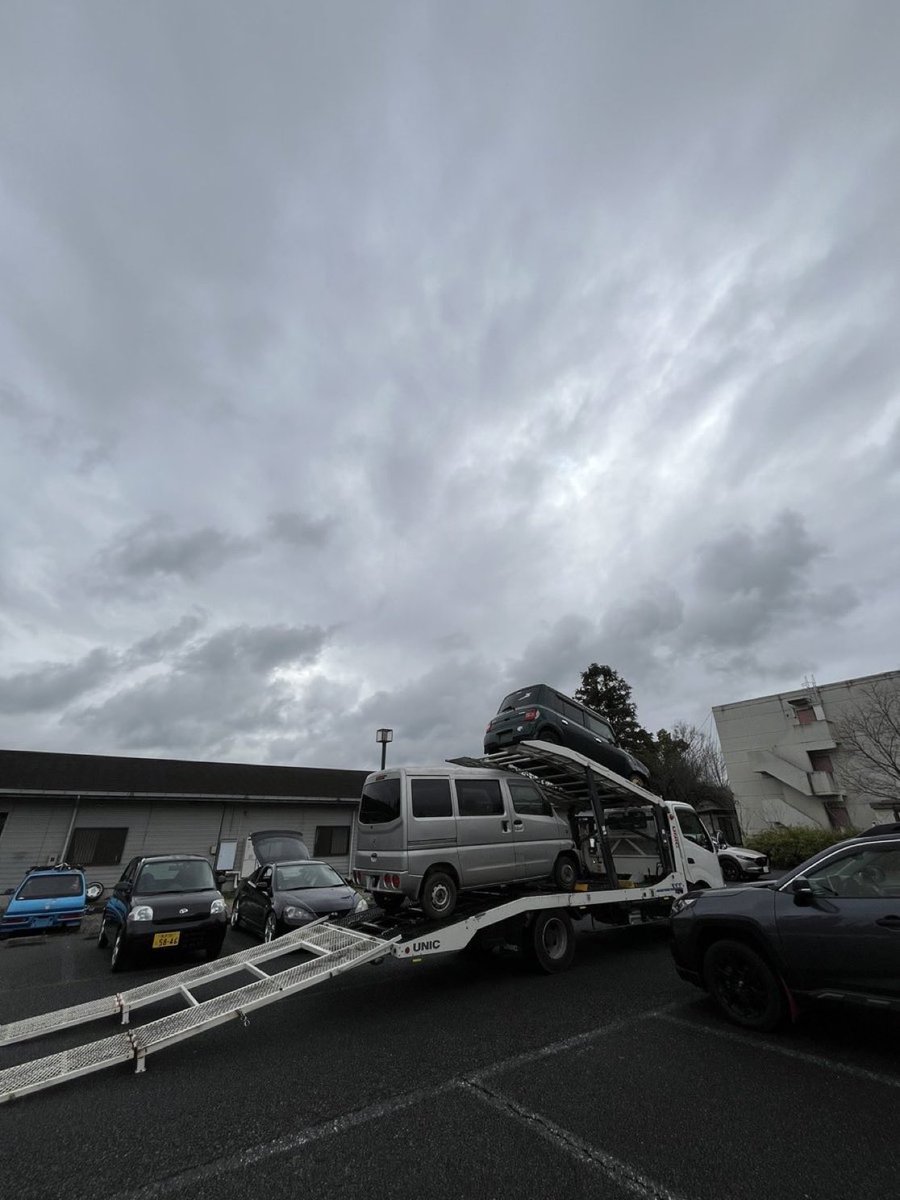 sumc_jp's tweet photo. 株式会社CRS様に廃車回収をしていただきました！
ありがとうございました！ https://t.co/bb3OtpPuRy
