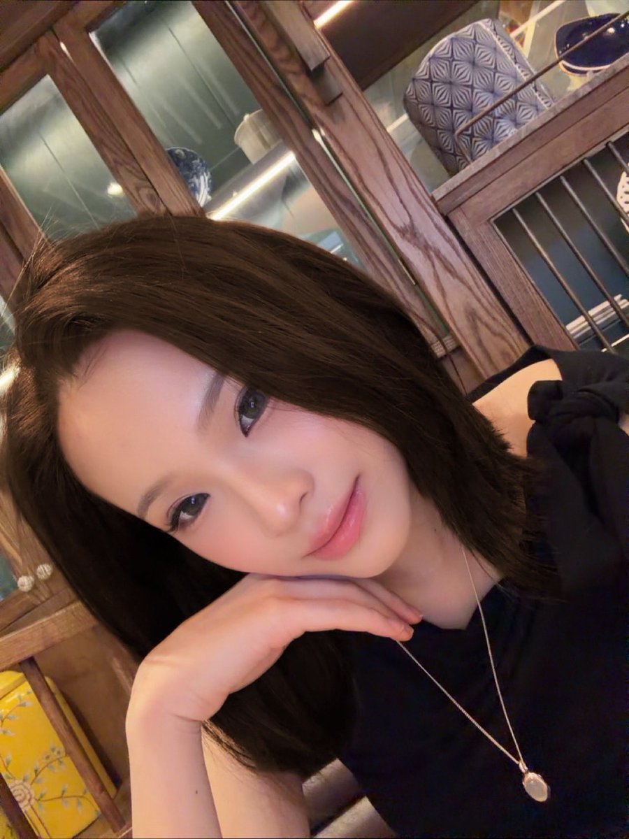 Jesslyn Elly tweet media