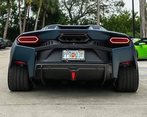 metroTM33's tweet image. #Lambo Temerario rear