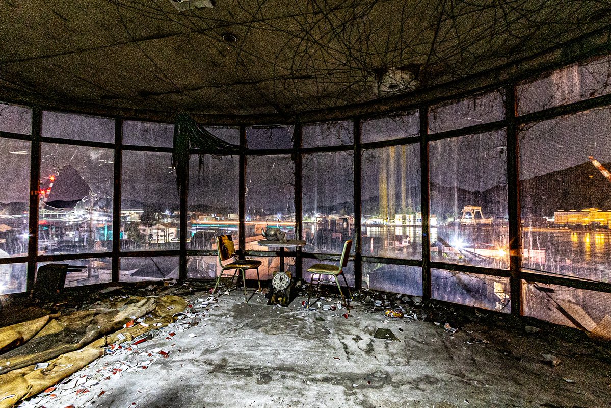 たけボン tweet media