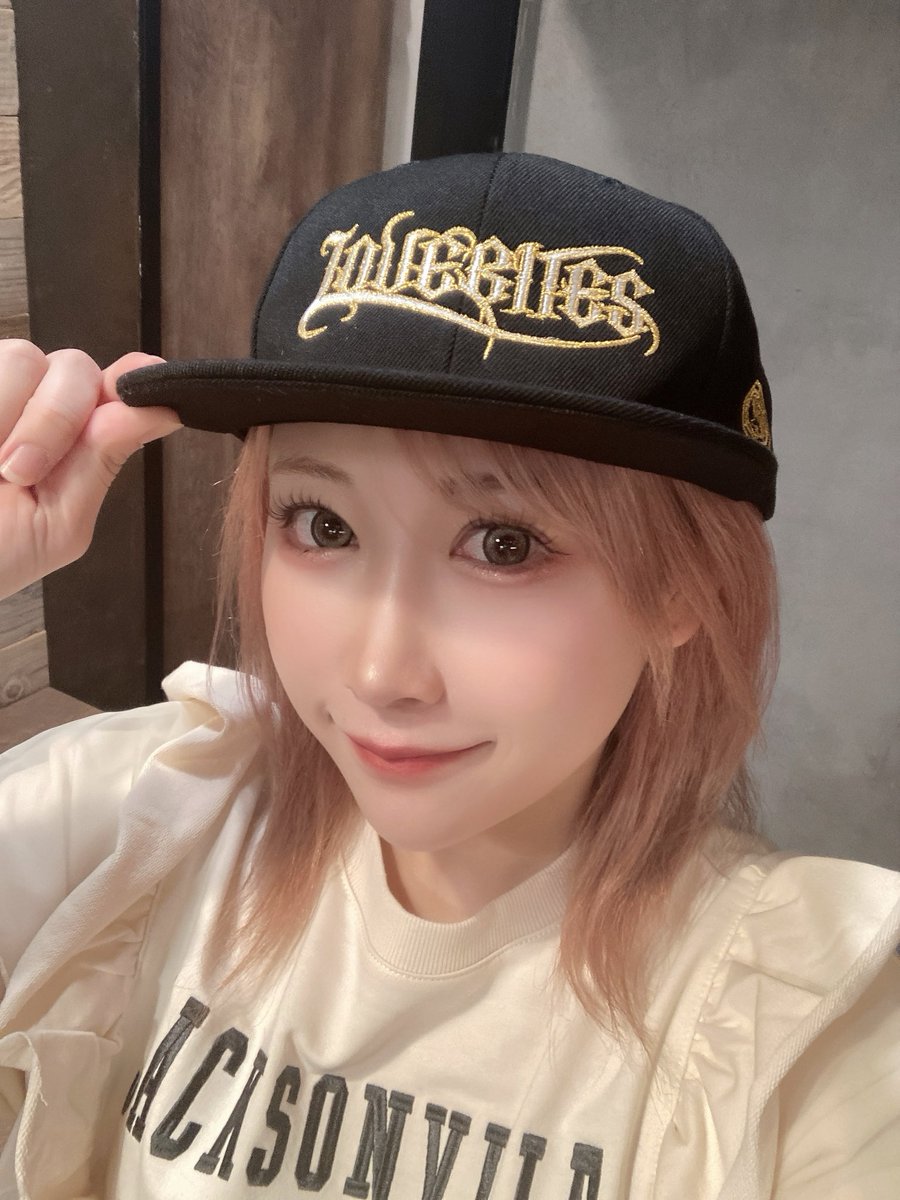 LOVEBITES tweet media