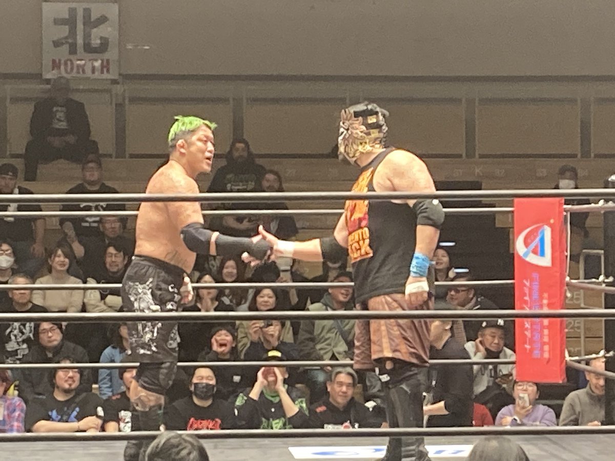 86_death_86's tweet photo. 竹田さん、ジャックの勝ち✨️

久々竹田さん顔真っ赤っかw

楽しそうだったなー！
興奮ありがとう♥🙏

#pw_freedoms https://t.co/gWwtdeONbA