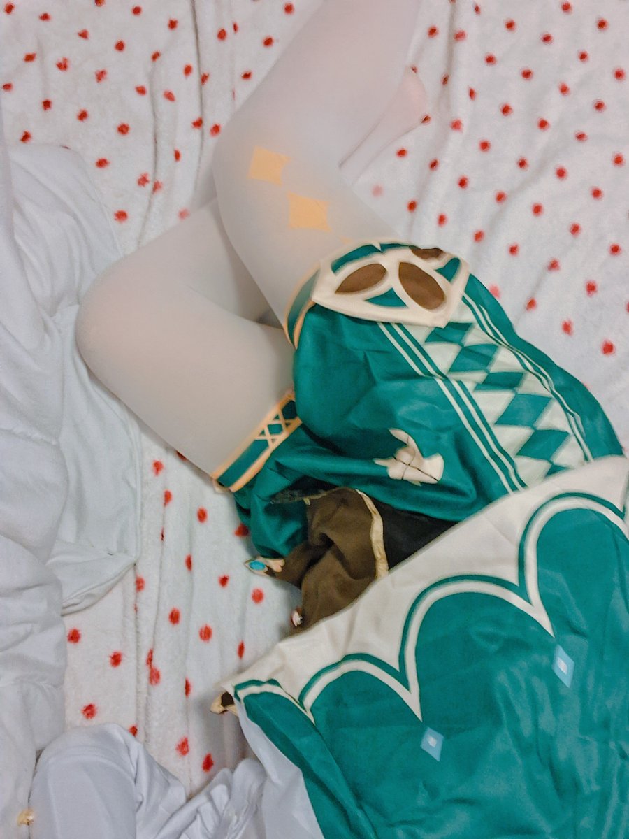 kevin_runnn's tweet photo. tehee #femboy #venti #cosplay https://t.co/d51BEqufzX