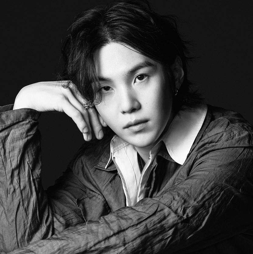 About Music tweet media