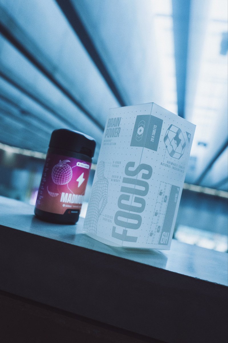 madmonq's tweet photo. Introducing the limited edition MADMONQ® PEACH 🍑 & MANDARIN 🍊

Remember when we ripped MADMONQ®’s flavor apart and rebuilt it from scratch?

Blackcurrant & Grapefruit (the current version) took the crown. The other finalist? Filed away. Buried. Forgotten. Except it wasn’t. And it haunted us.