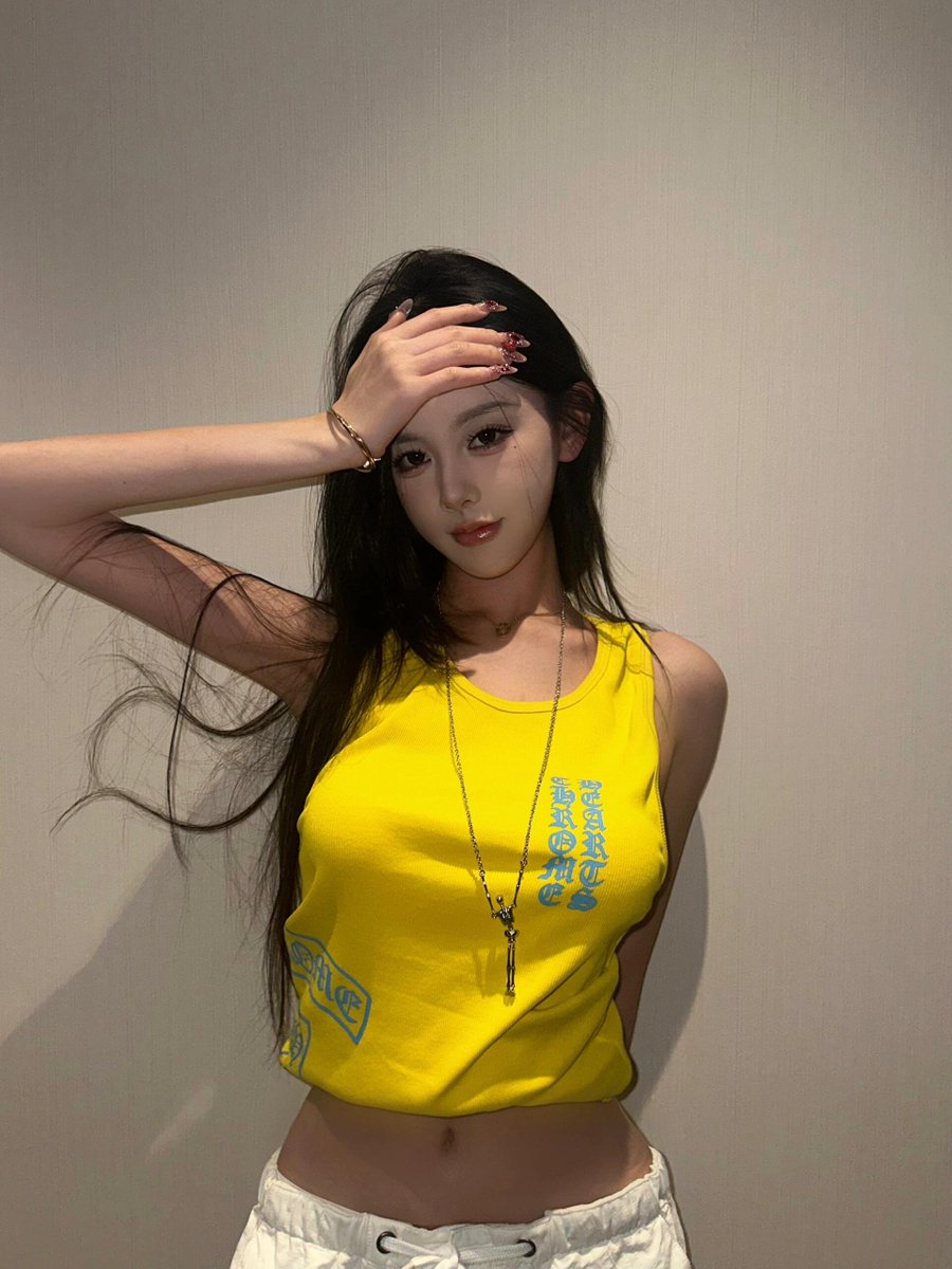 玉面乔碧萝 tweet media