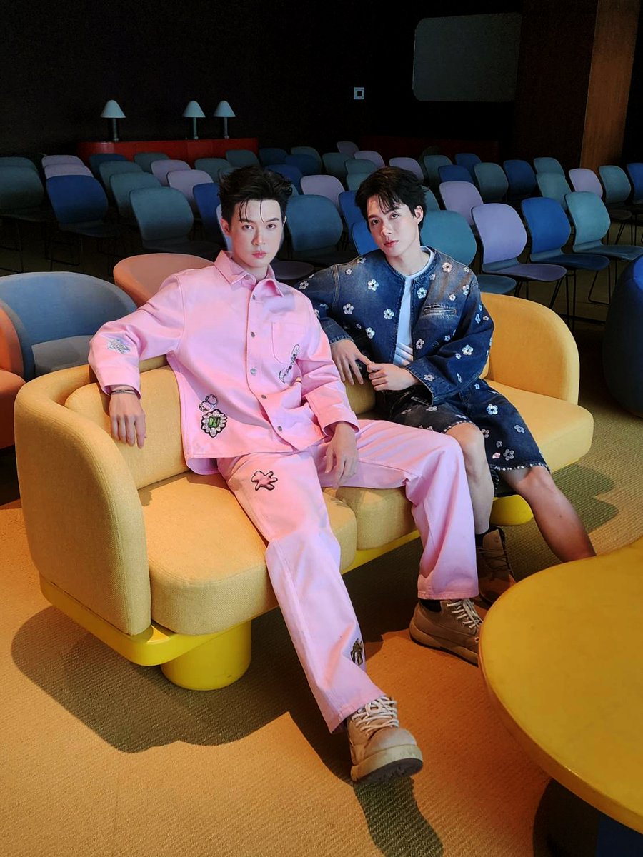 B Acequad tweet media