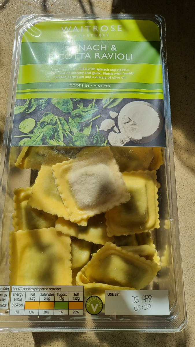 LelluR's tweet photo. It's gone mouldy. 
I was thinking of returning it to @waitrose, but it's just too much hassle. Not the first time it happened either. 
#Waitrose https://t.co/LONTAfGsvx