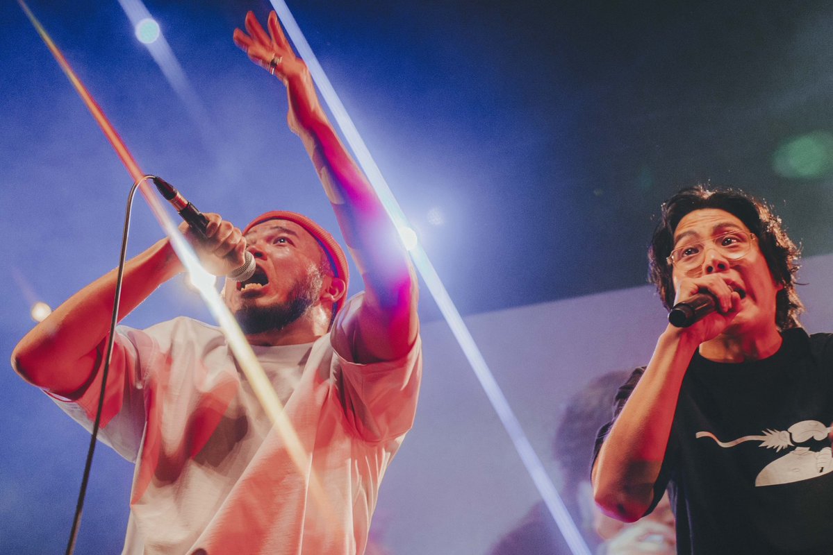 MOROHA_AFRO's tweet image. SNSサボってたら一生やらないね
こりゃいかんぜ！

かなり出遅れましたが
先週は #18歳の成人式
 
くるまと「タメ」やりました

写真 Taimu Ibe