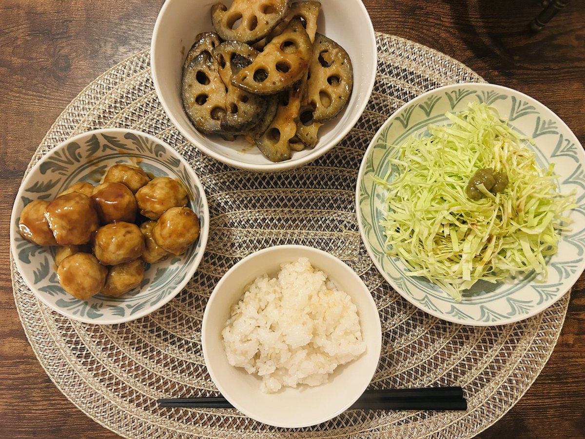 ME_LEON🦎 tweet media