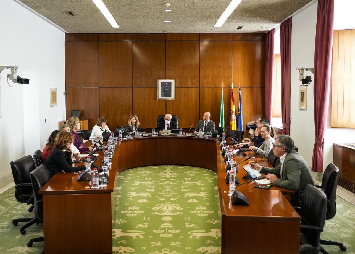 Parlamento Andalucía tweet media