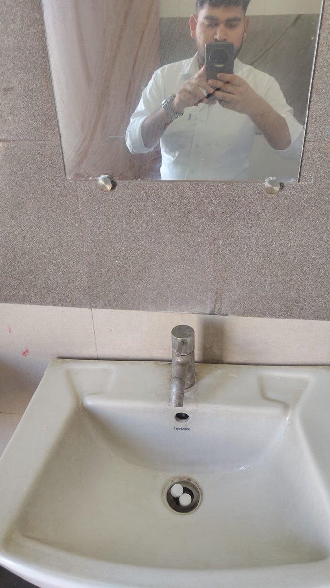 DRM Vadodara tweet media