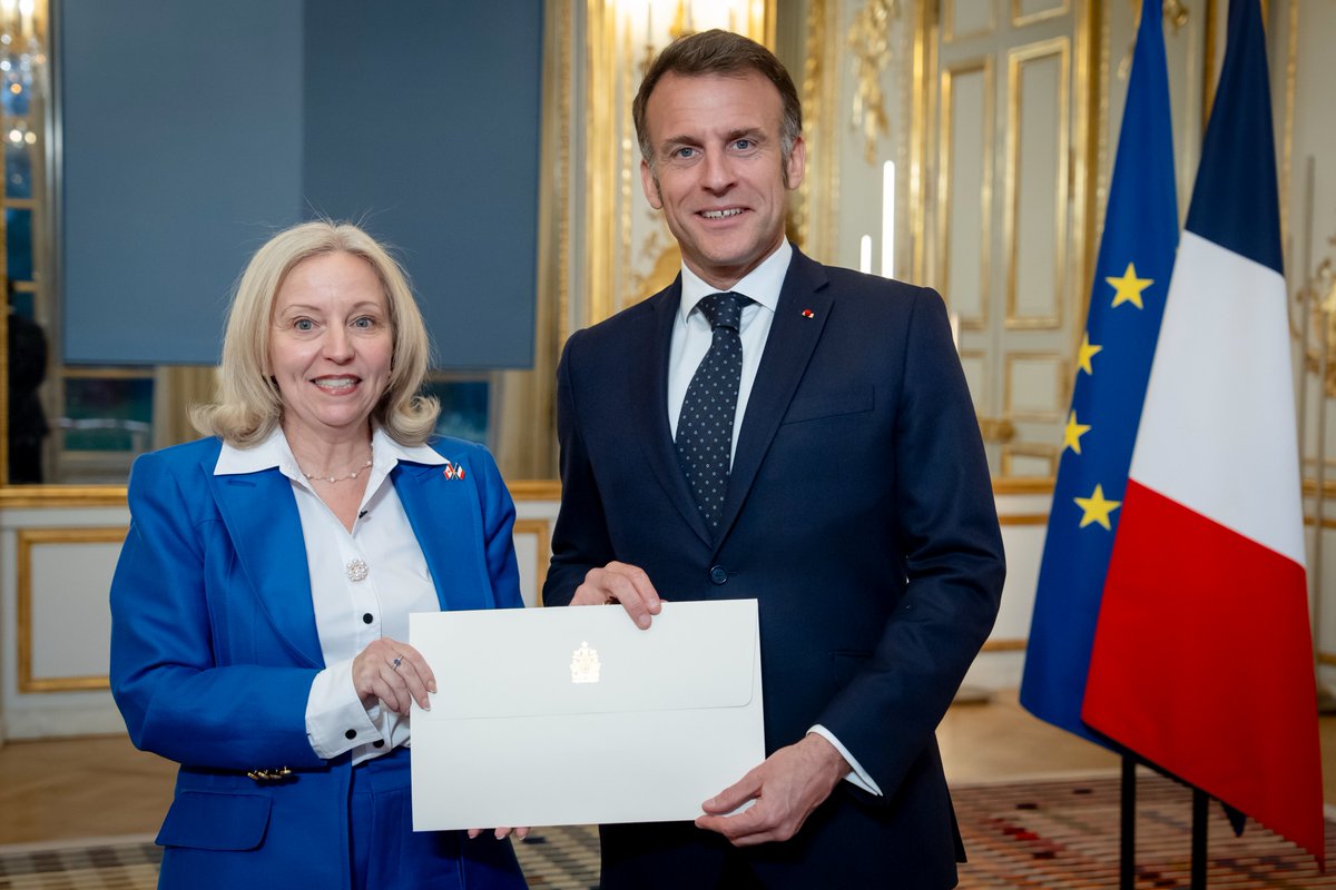 Embassy of Canada in France tweet media