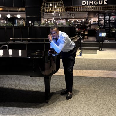 DxproElabo55649's tweet photo. #NouvellePhotoDeProfil https://t.co/Cg1Y31XH7R