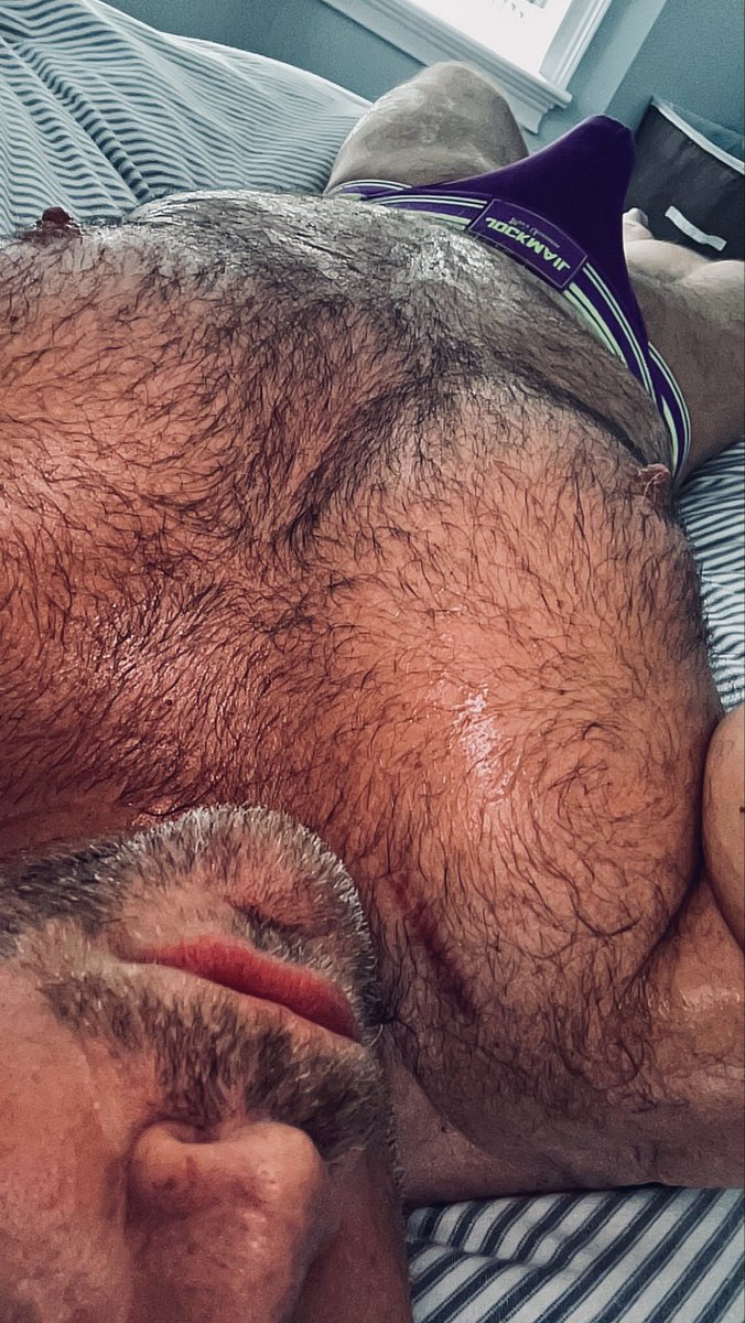 TGear50's tweet photo. RT if you are Ok with some 🔥 hot and sweaty 🥵 man-fur on display ? #Comment #FursDayMorning https://t.co/tSfm5cJwDD