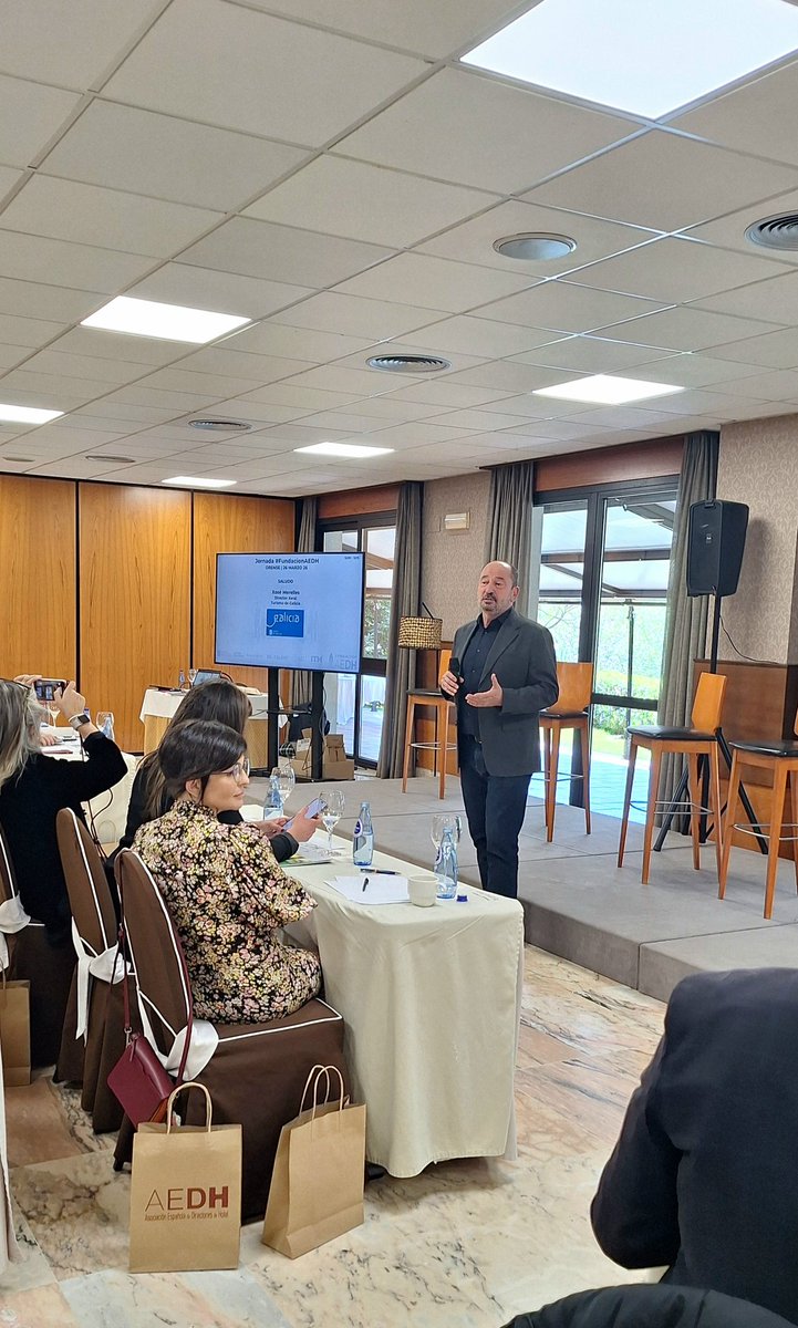 Directores de Hotel #TurismoSomosTodos #50AEDH tweet media