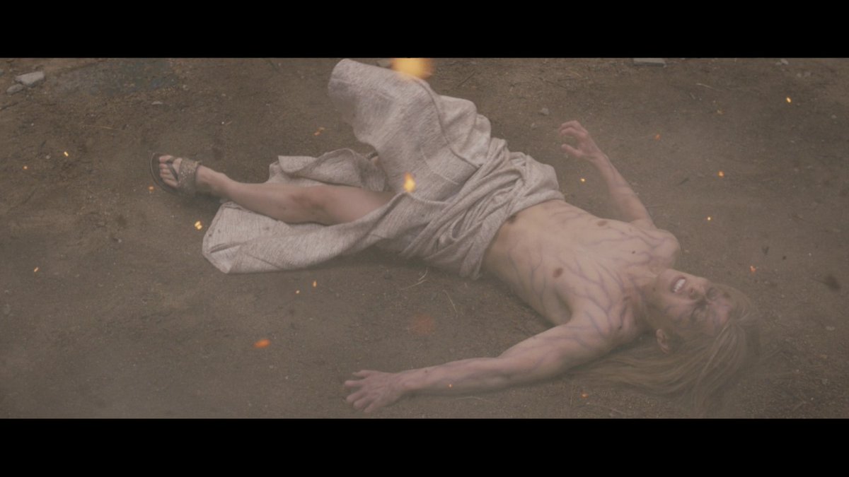 裸の少年 tweet media