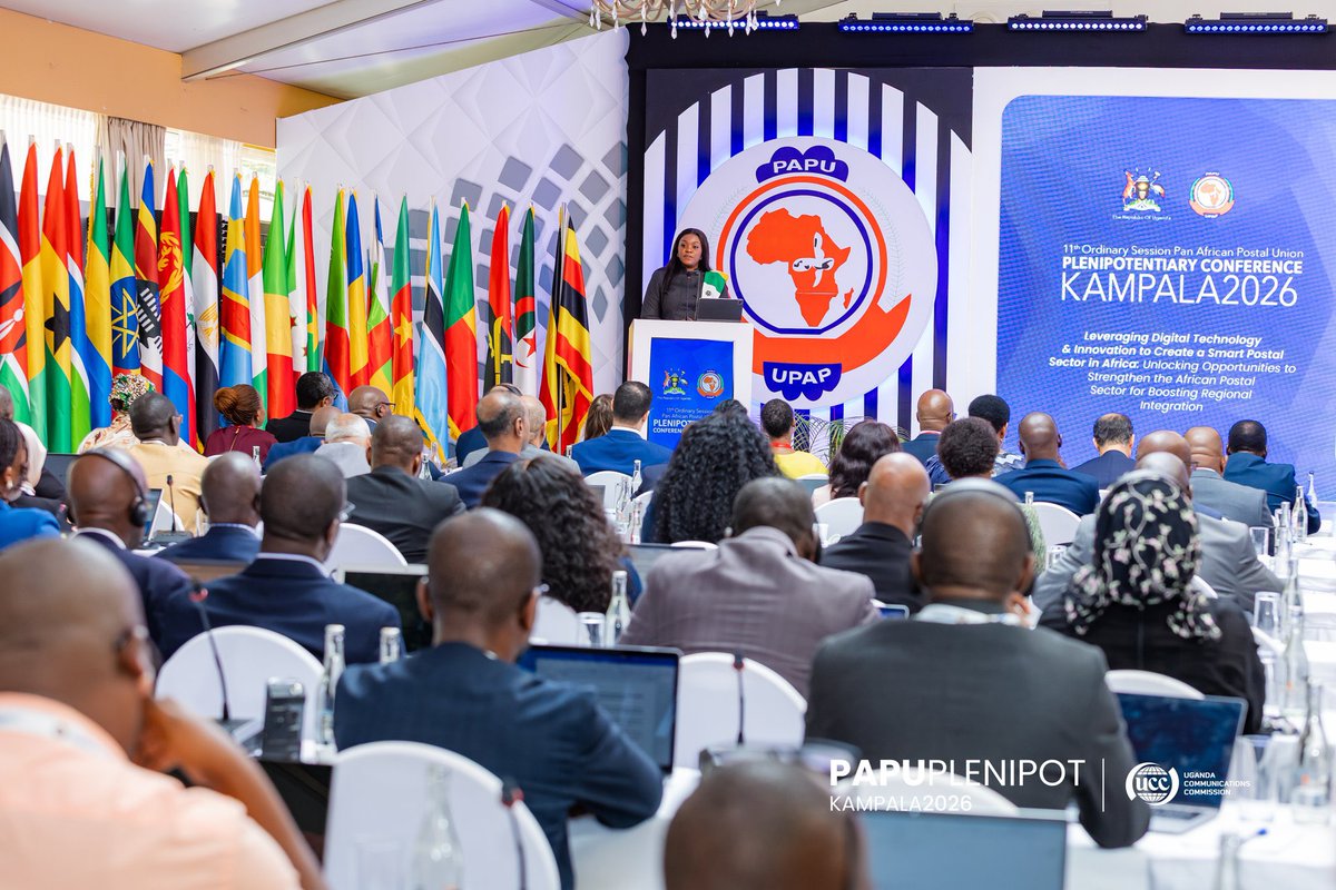 Sayuni Emily tweet media