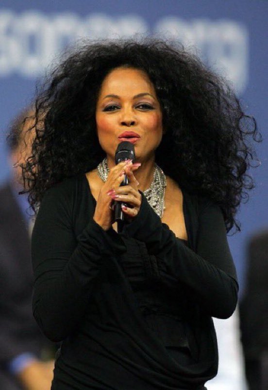 Jazzieeiswhoiam's tweet image. #OTD Diana Ross (Mar 26, 1944). Singer, actress, lead singer of the vocal group The Supremes, Motown's most successful act during the 1960s and one of the world's best-selling girl groups of all time and the best-charting female group in history,
#History #MusicIsLife