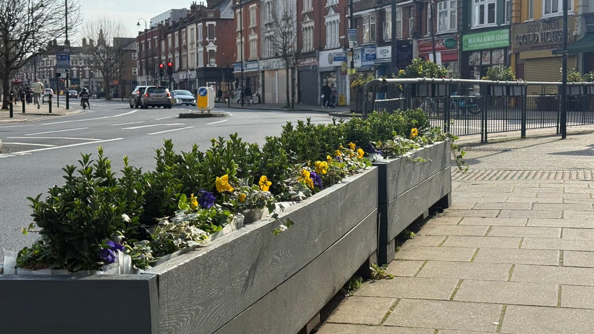 Wandsworth Council tweet media