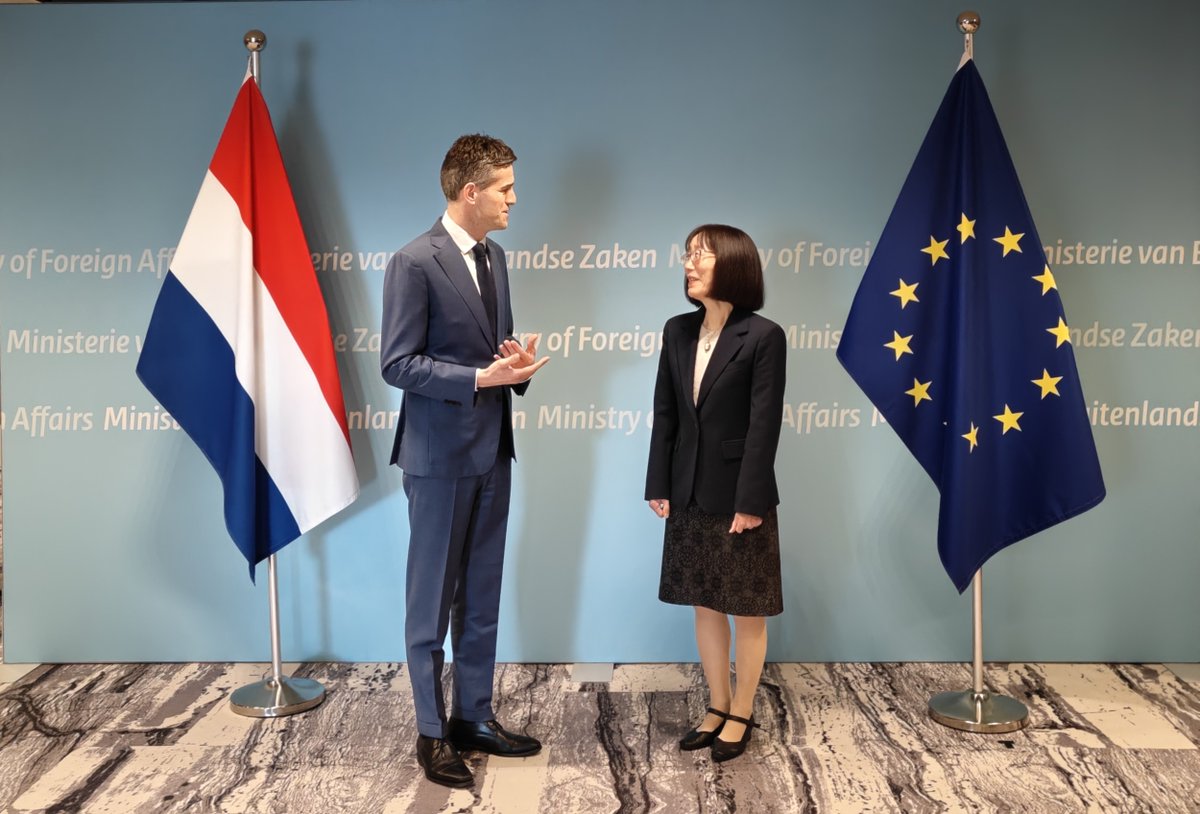 IntlCrimCourt's tweet photo. #ICC President Tomoko Akane met with Dutch Minister of Foreign Affairs H.E. Mr Tom Berendsen @ministerBZ @DutchMFA. The President expressed the Court's gratitude for the Netherlands' strong support as Host State and discussed matters of mutual concern. https://t.co/EJhCf5Fjre