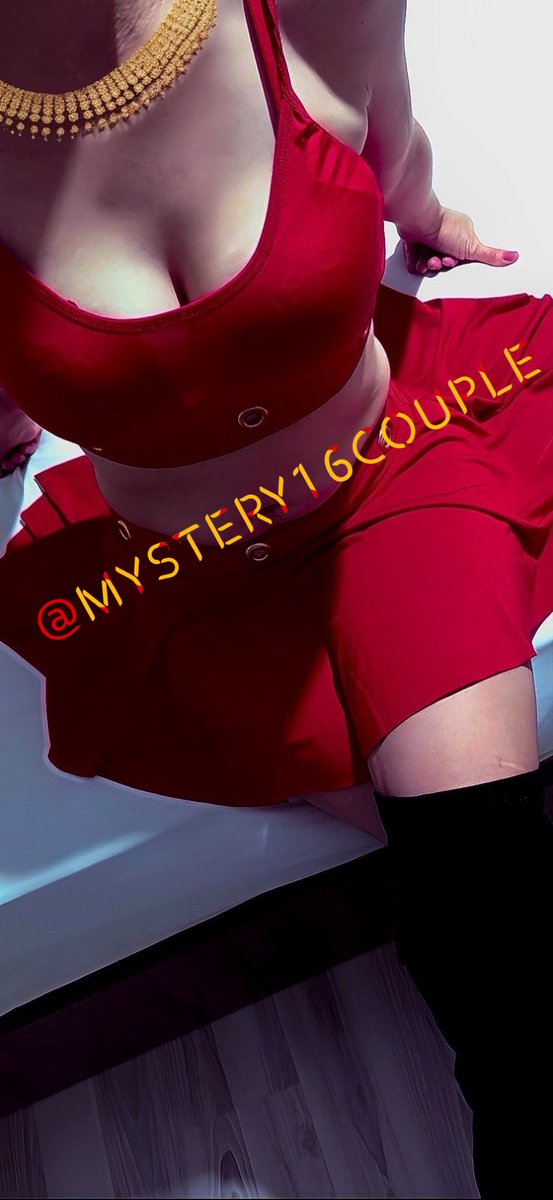 mystery_couple tweet media