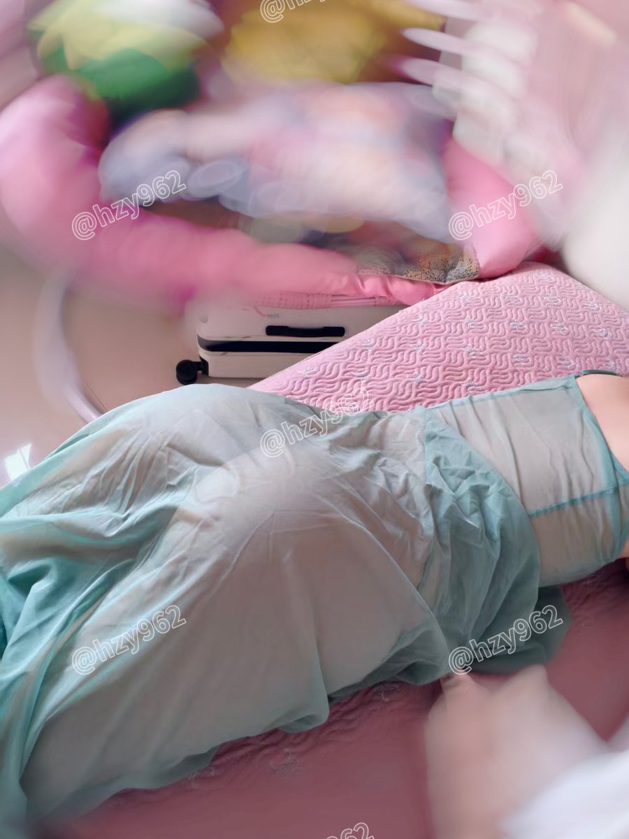 👠 ᴍɪᴋɪ ʜᴢʏ 🇨🇳 tweet media