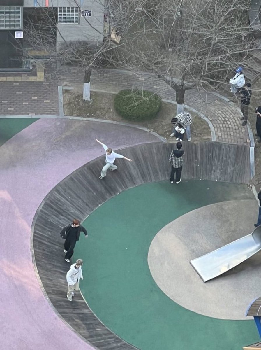 (행운의)쿡희 tweet media