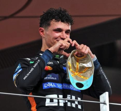 mama rita ༄.°⋆.˚꩜ tweet media