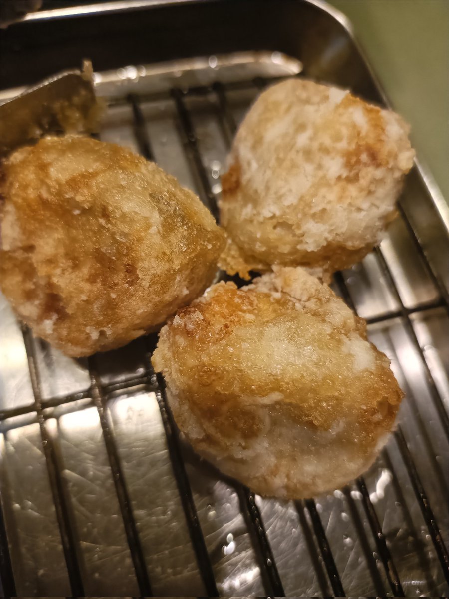 初めて作った『里芋の唐揚げ』が美味しすぎて食べすぎた🤣
#Geminiが教えてくれた
#絶品