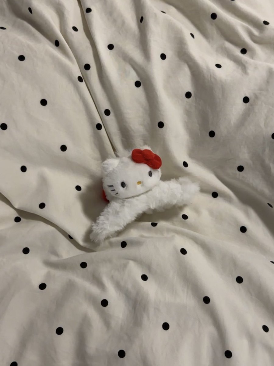 𝐭____𝐜𝐡𝐚𝐧𝐬 tweet media