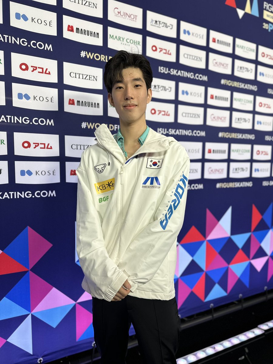 Golden Skate tweet media