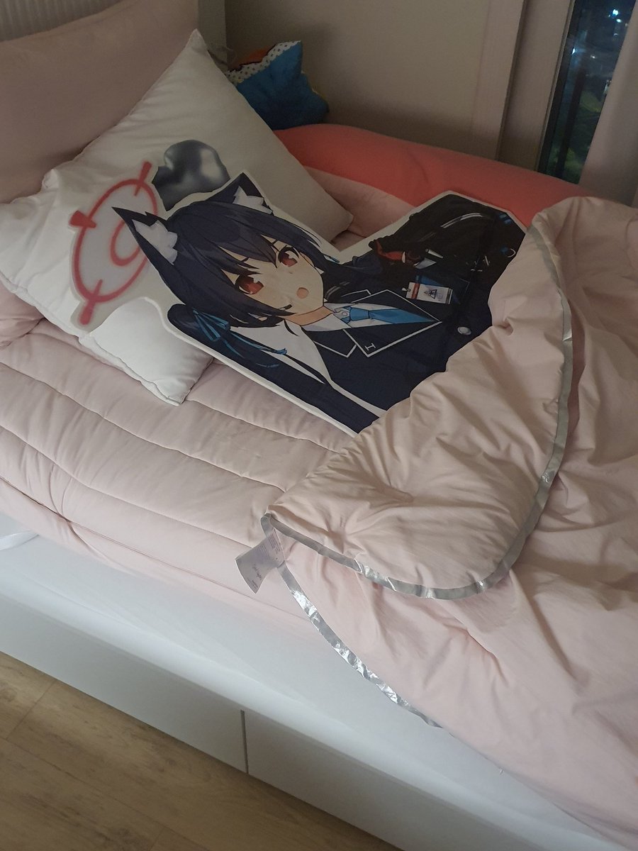 하니와 tweet media