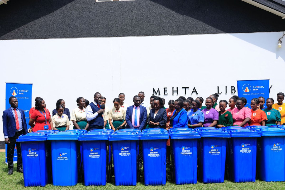 Pages 🇺🇬 tweet media