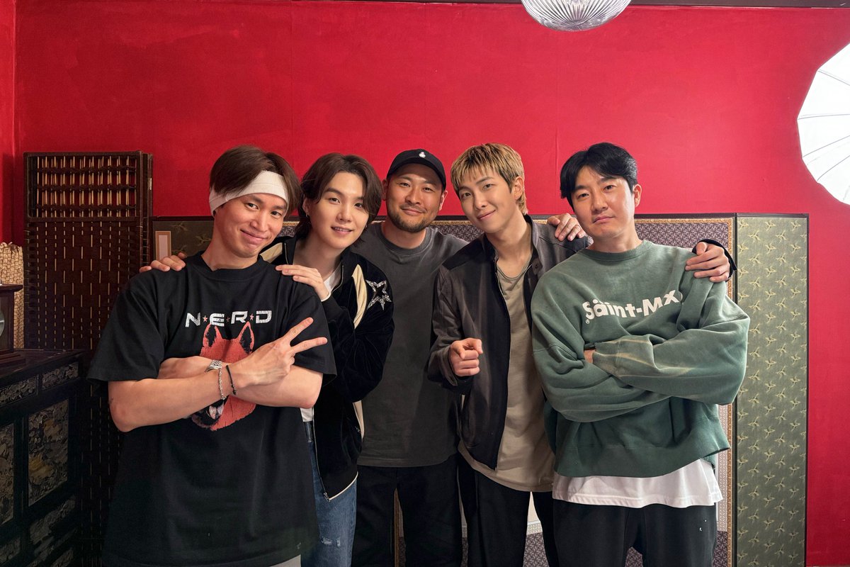 BTS_official tweet media