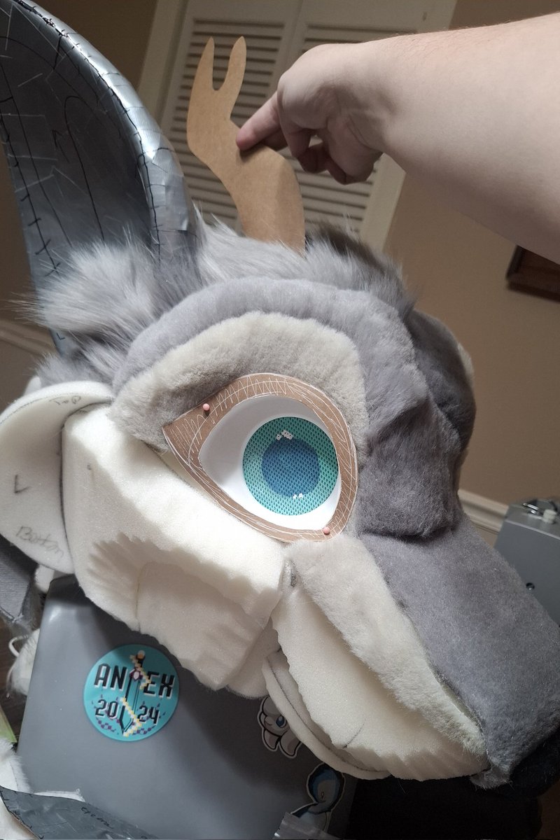Kloud9Suits's tweet photo. Current Fox-deer wip💙🦊🦌
♡
♡
♡
This is a commission. Please do not steal or claim my work as your own! Thank you!💕
~~~~~~~~~~
#fursuit #fursuitmaker #fursuitcommission #fursuitcommissionsopen #fursuitmaking https://t.co/yiVPJ14uam