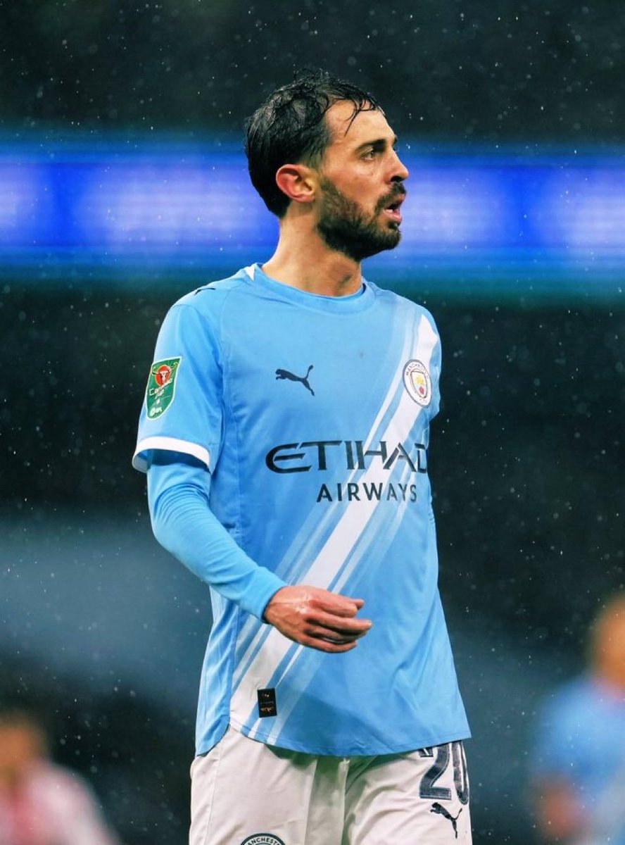 FCB World tweet media