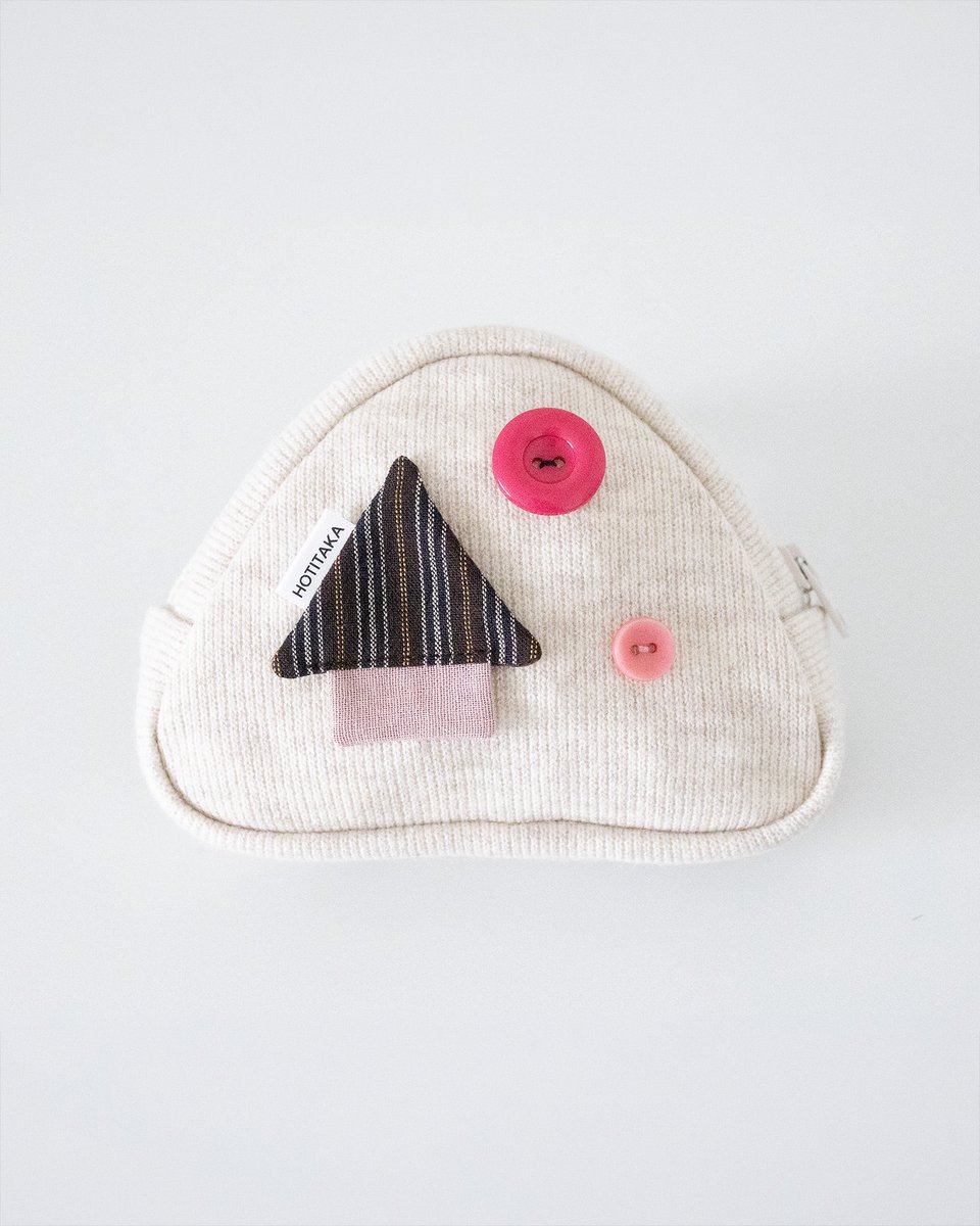 호티타카 tweet media