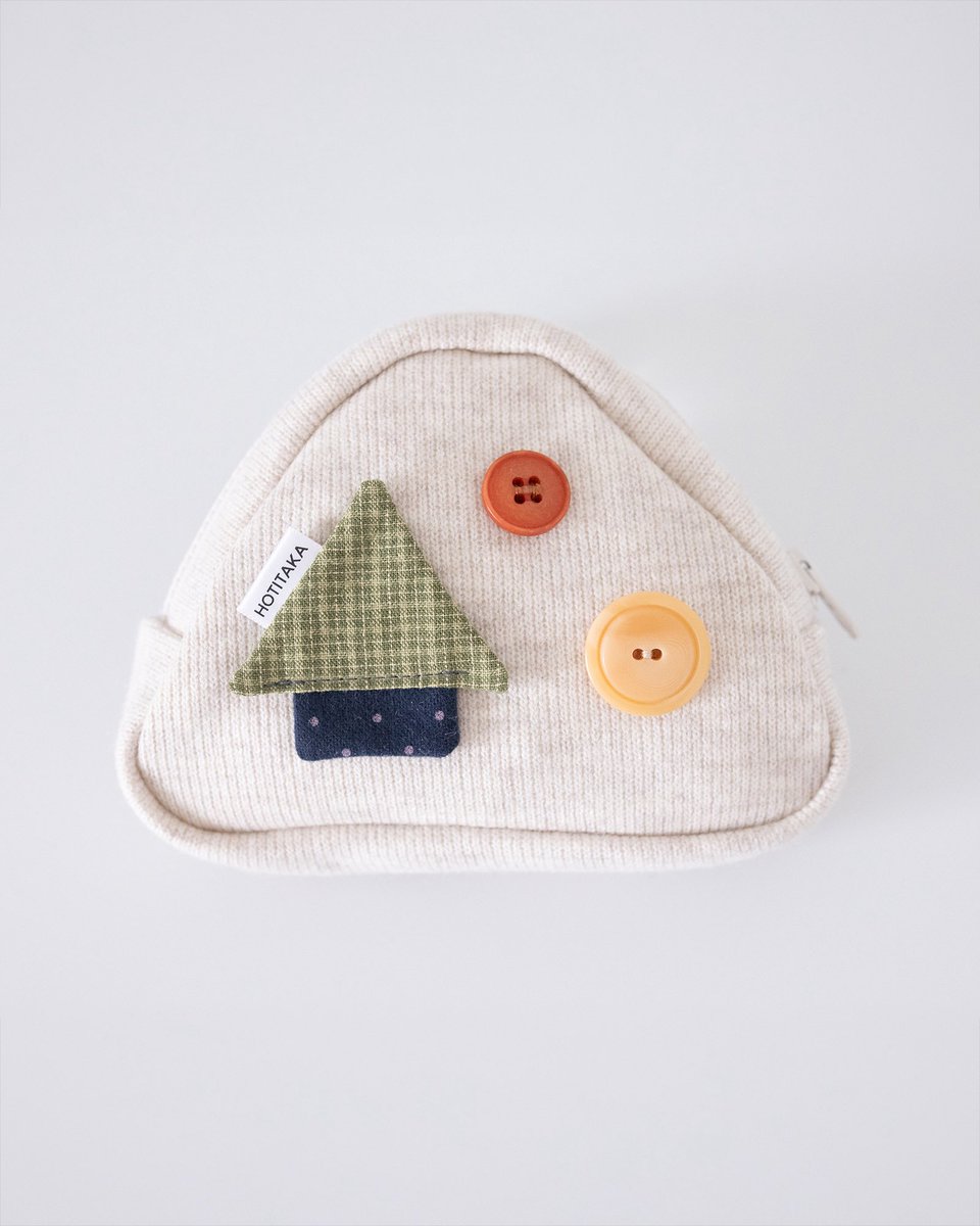 호티타카 tweet media