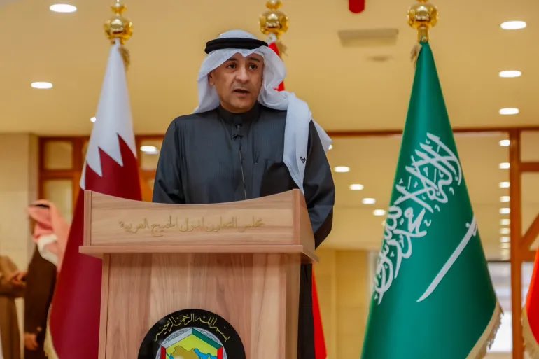 أمين عام مجلس التعاون: لن نَقبل المبررات الإيرانية ونرفض أي محاولات لتغيير خريطة المنطقة