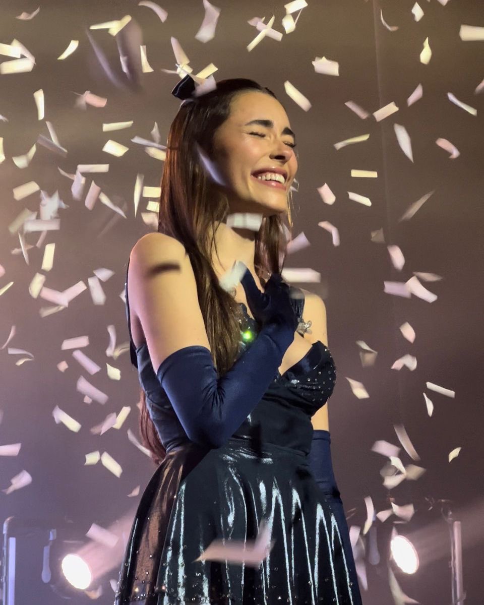 olivia 𝜗𝜚ׅؗ 𑣿. goes on tour tweet media