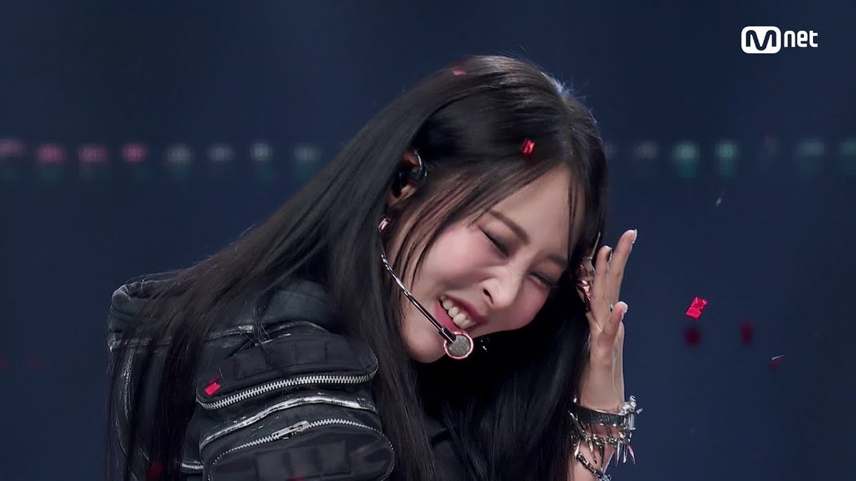 마마무(MAMAMOO) tweet media