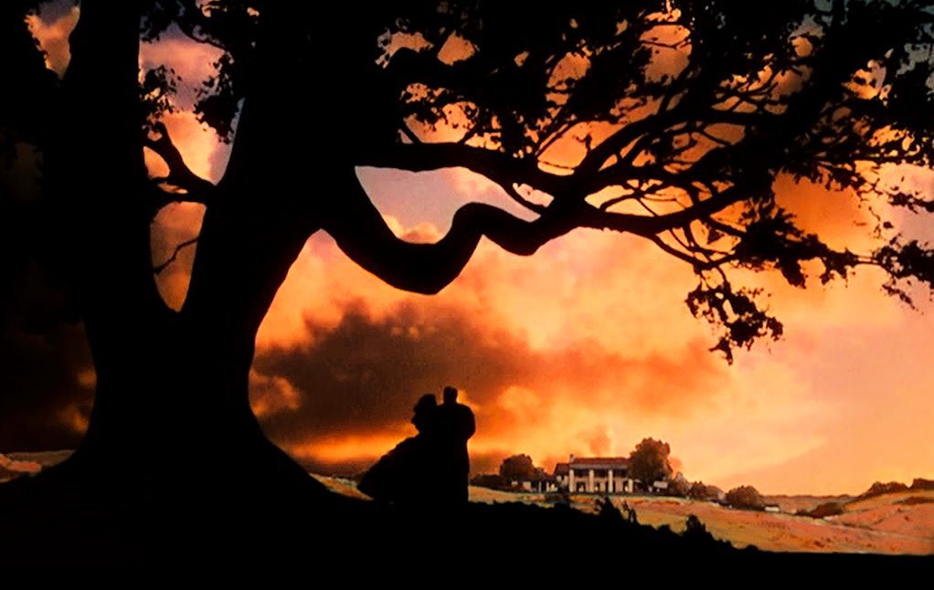 oldhllywoods's tweet photo. “gone with the wind” (1939) dir. victor fleming https://t.co/G6ZCaaNnYZ